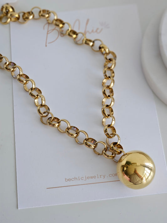 Chunky Ball Necklace